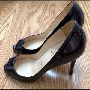 Christian Louboutin Peep-Toe Pumps